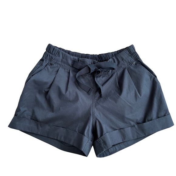 lululemon athletica Pants - Lululemon Black Spring Break Away Shorts
